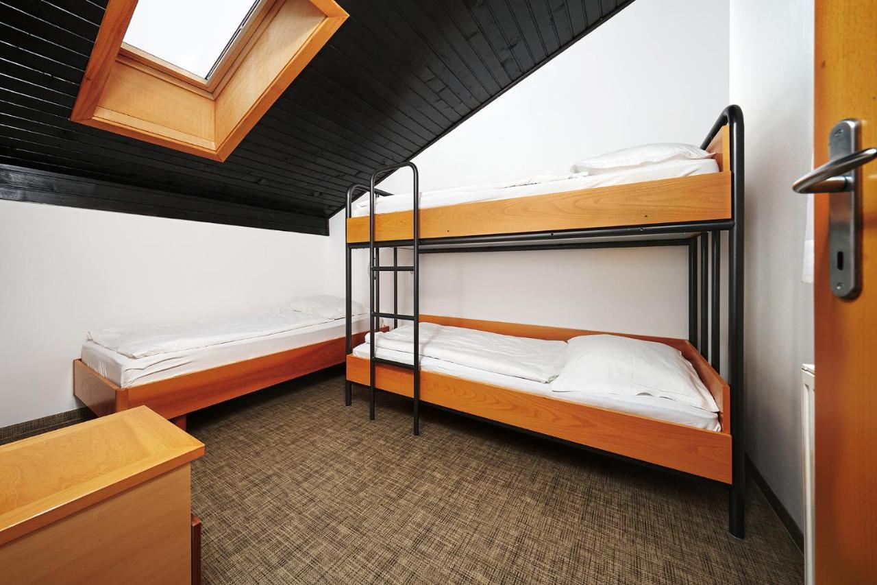 Hotel Brinje Zreče Buitenkant foto